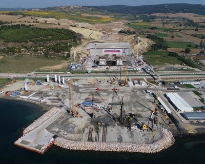 РАБОТЫ ПО УЛУЧШЕНИЮ ГРУНТА МОСТА ЧАНАККАЛЕ ИДУТ ПОЛНЫМ ХОДОМ