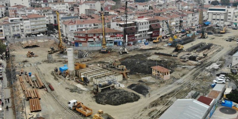 Üsküdar Hakimiyeti Milliye Çarşısı ve Zemin Altı Otoparkı Projesi İksa ve Top-Down Kazık İşleri
