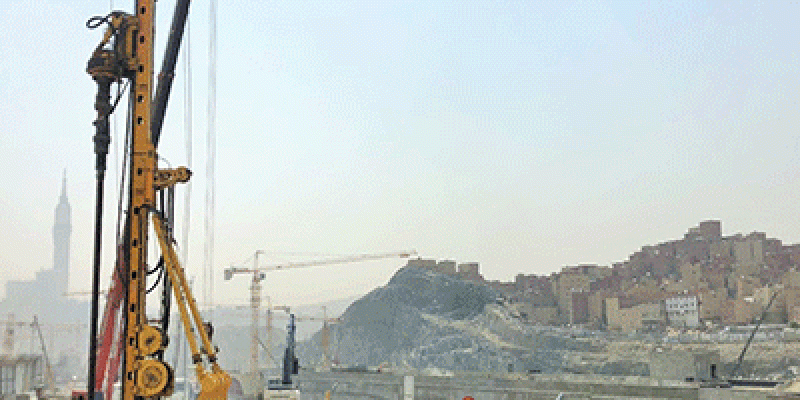Kral Abdulaziz Road Project Water Pipe End of Stretch 9